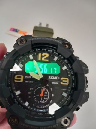 Reloj Analogico y Digital Nuevo