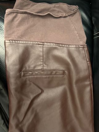 Pantalón de cuero premama