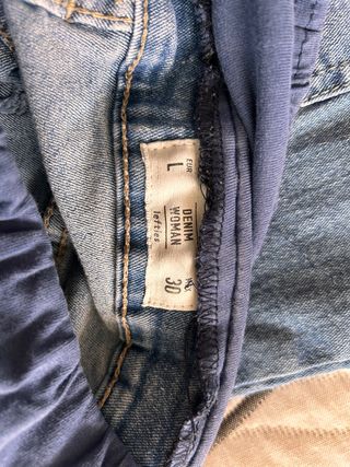 Pantalón vaquero premamá Lefties