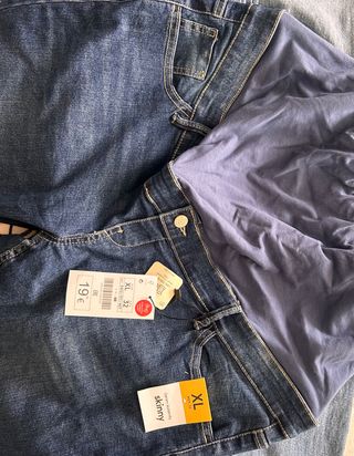 Pantalón vaquero premamá Lefties