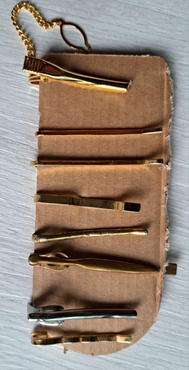 Antigua colección de joyas piloto de Iberia