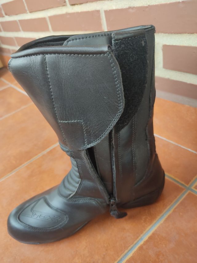 botas de moto chica