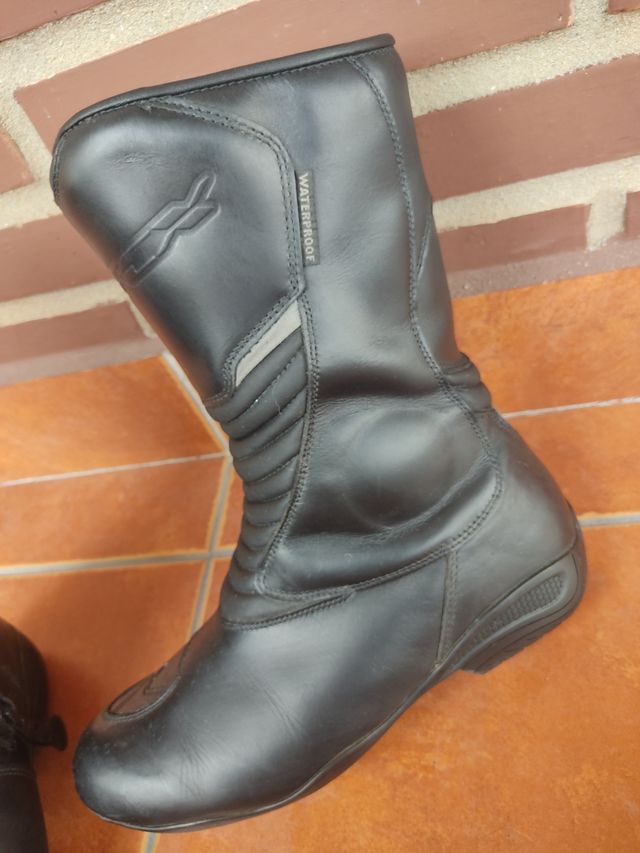 botas de moto chica