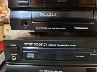 Equipo de música 4 modulos + altavoces