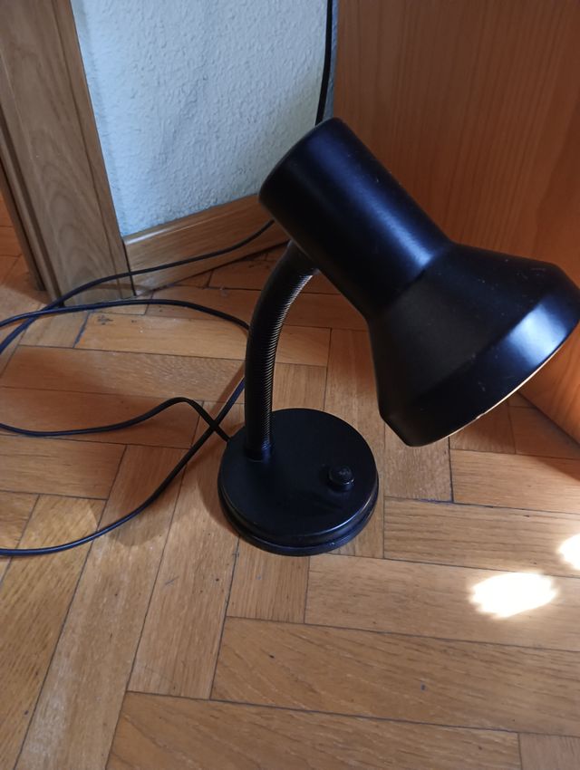 Lampara para estudiar.