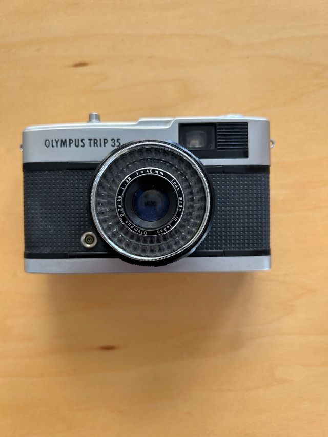 Cámara de fotos Olimpus trip 35 vintage