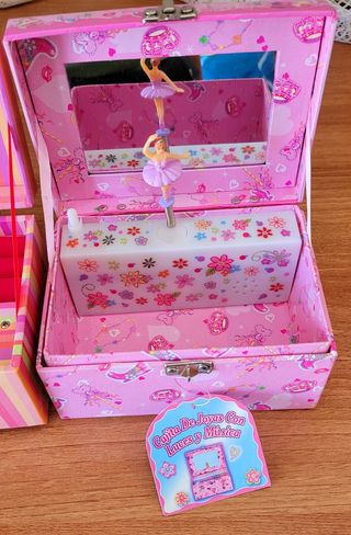 Conjunto de 2 joyeros y caja ilustrada