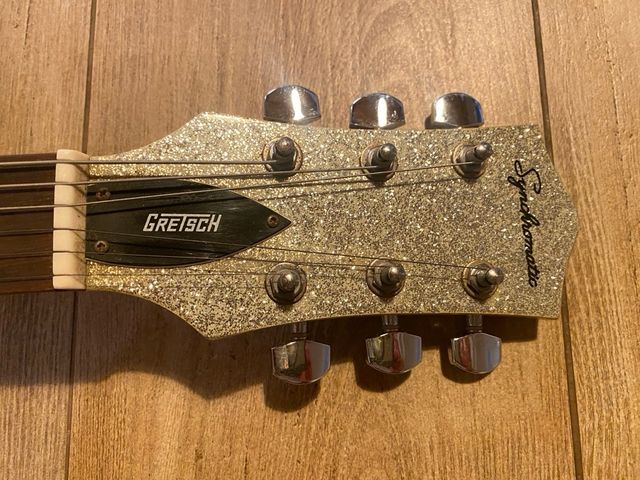 Guitarra Gretsch “Los Ilegales”Synchromatic Jet