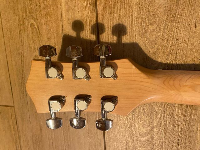 Guitarra Gretsch “Los Ilegales”Synchromatic Jet