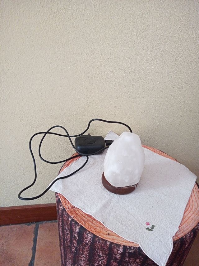 lampada in sale naturale