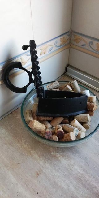 Plancha de hierro antigua muy decorativa