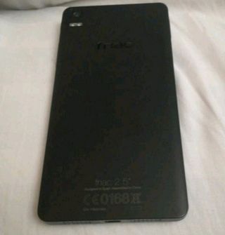 Móvil (BQ) + Funda de regalo