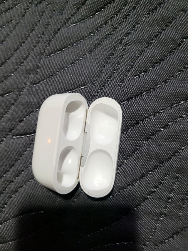 cargador airpods