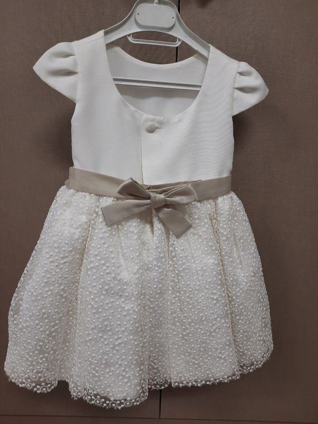 Vestido ceremonia o arras niña.