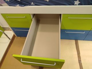 Dormitorio juvenil con colchón de 90