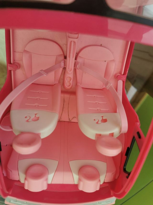 Coche de Barbie