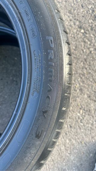Neumáticos 225-50-18 Michelin 