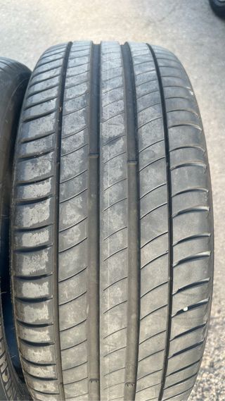 Neumáticos 225-50-18 Michelin 