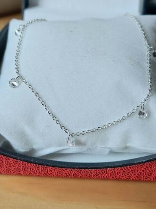 preciosa gargantilla realizada en baño de plata