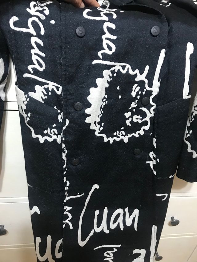 Abrigo fino desigual