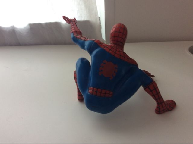 Figura Spiderman En Acción. Coleccionista.Impecabl