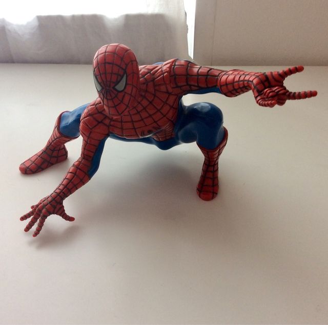 Figura Spiderman En Acción. Coleccionista.Impecabl