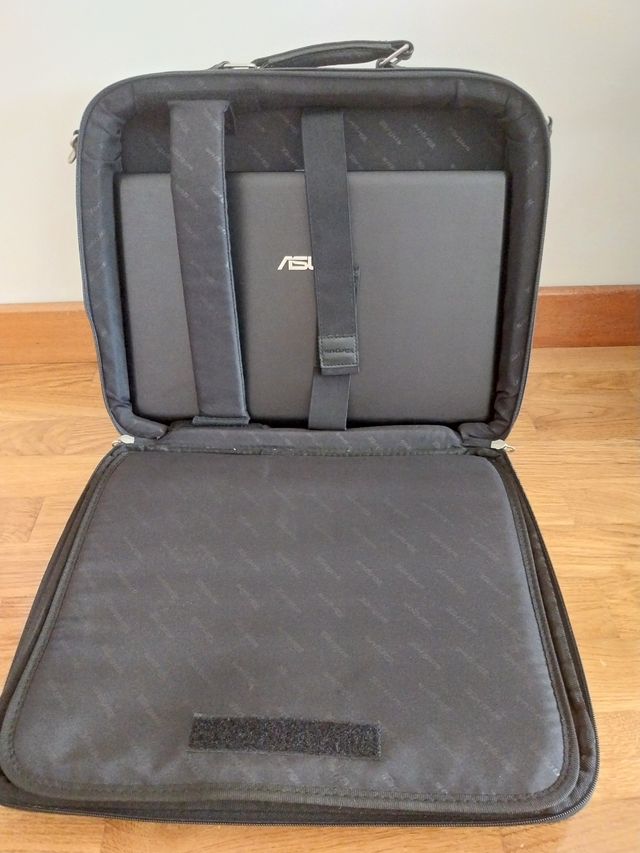 Excelente mala computador Targus