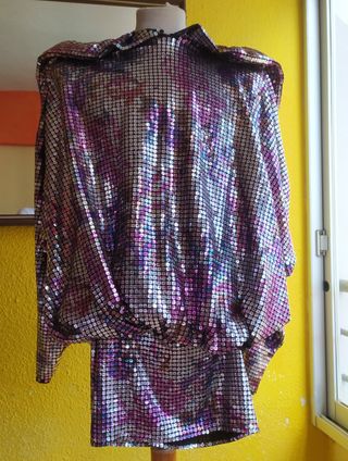 VESTIDO CORTO LENTEJUELAS PLATEADO