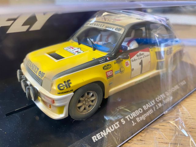 Slot Renault 5 safari sucio fly scalextric
