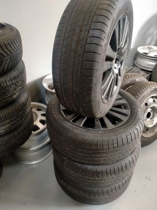 llantas Mercedes clase B.  color antracita AMG