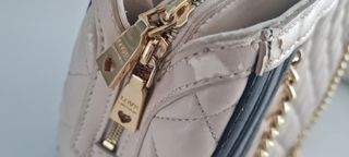 Bolso Love Moschino.