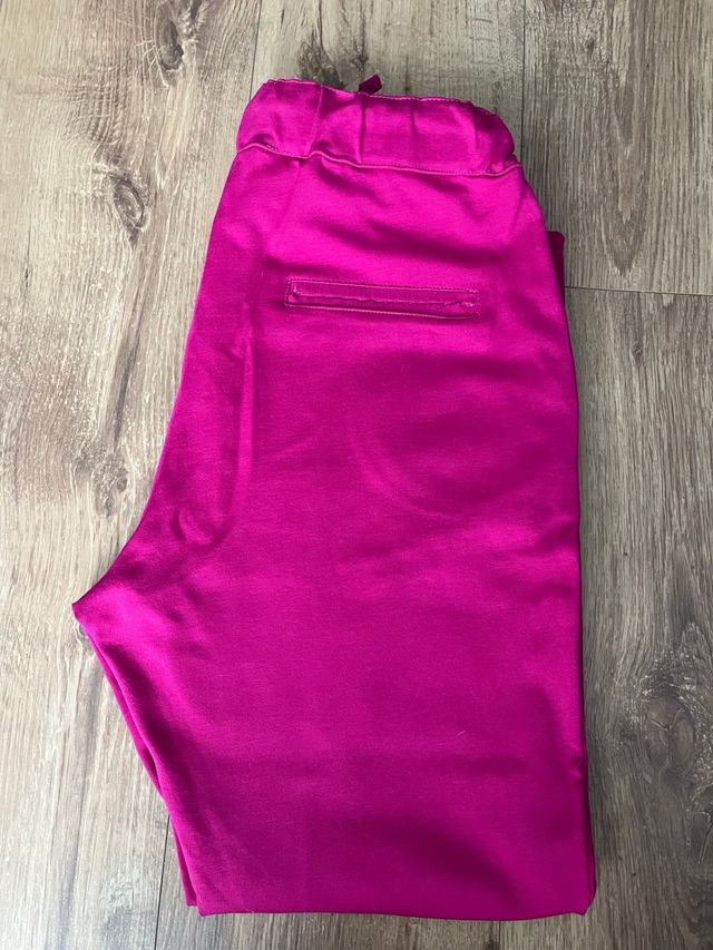 Pantalón elástico Fucsia Nuevo T. 36-38 (M)