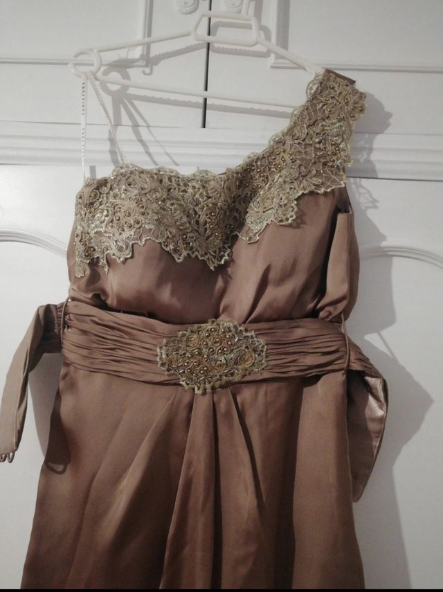 Espectacular vestido de Sonia Peña.