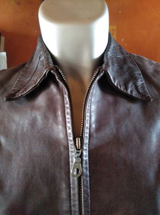 cazadora de cuero