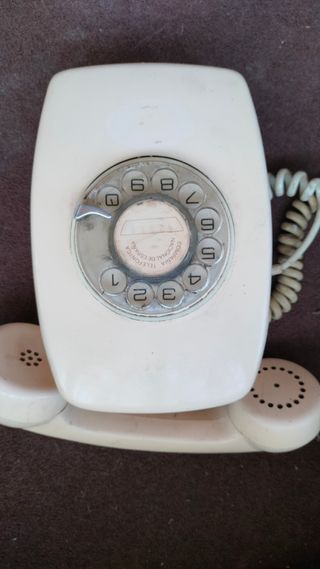 Teléfono modelo Heraldo