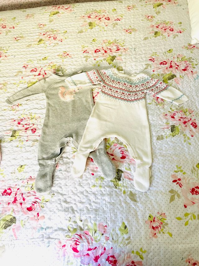 Conjuntos de dos peleles bebé