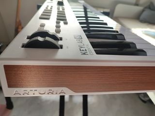 Arturia Keylab Essential 61