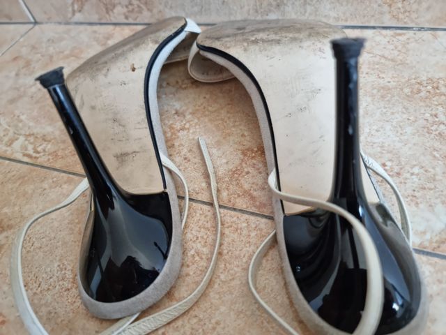 Laura biagiotti sandalia 21