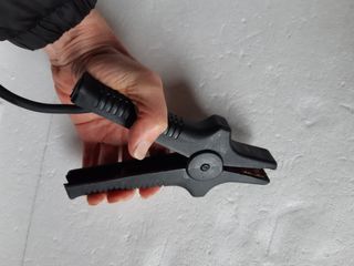 Cavo con pinze a coccodrillo di grandi dimensioni