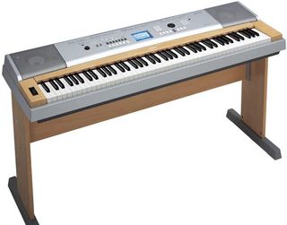 Piano eléctrico YAMAHA DGX-620
