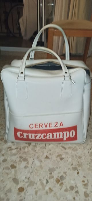 maleta de cuero cruzcampo