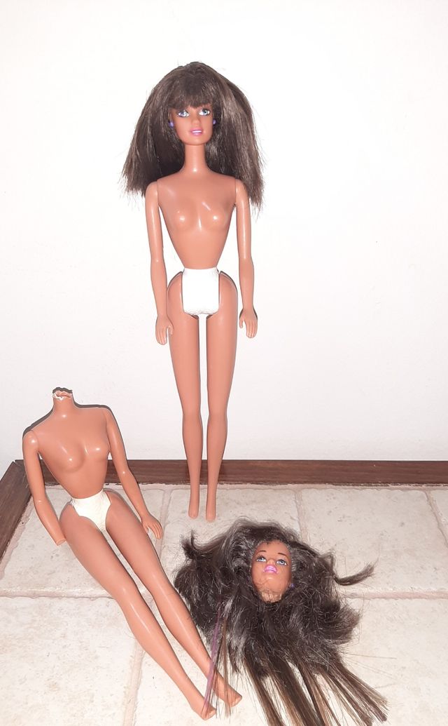 Barbie Teresa flower fun