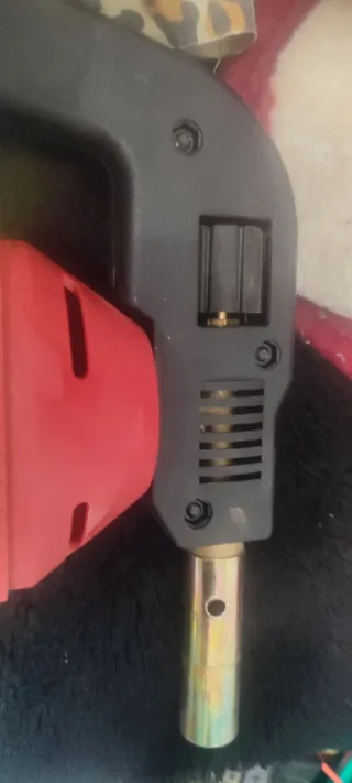 Tela asfáltica y 2 sopletes nuevos  regalo bombona