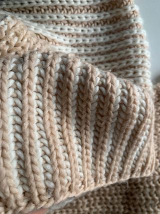 Bufanda rosa y blanco