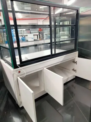 Vitrina de pasteleria