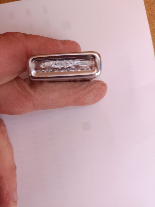 mechero Zippo VIII