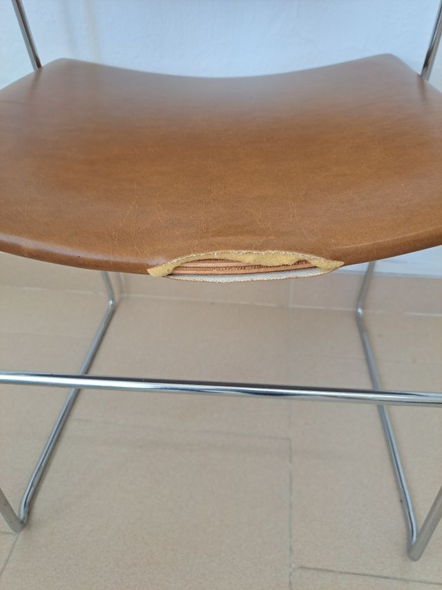 sillas patas de acero