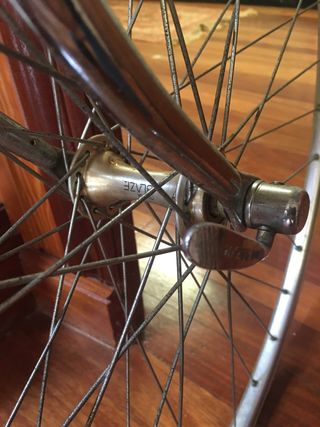 Bicicleta carretera clásica 