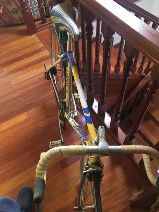 Bicicleta carretera clásica 