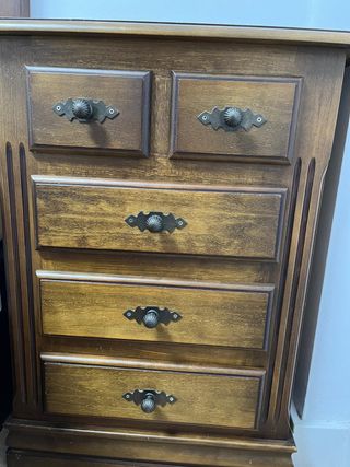 Cabecero y mesitas de noche